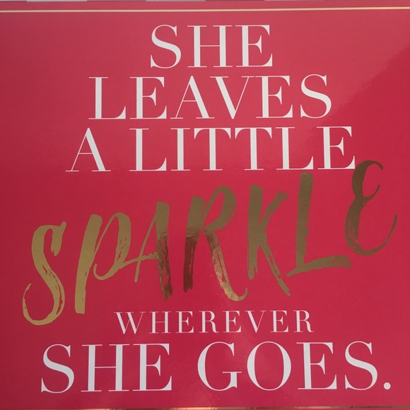 Meet your Posher, Susan - Picture 1 of 3